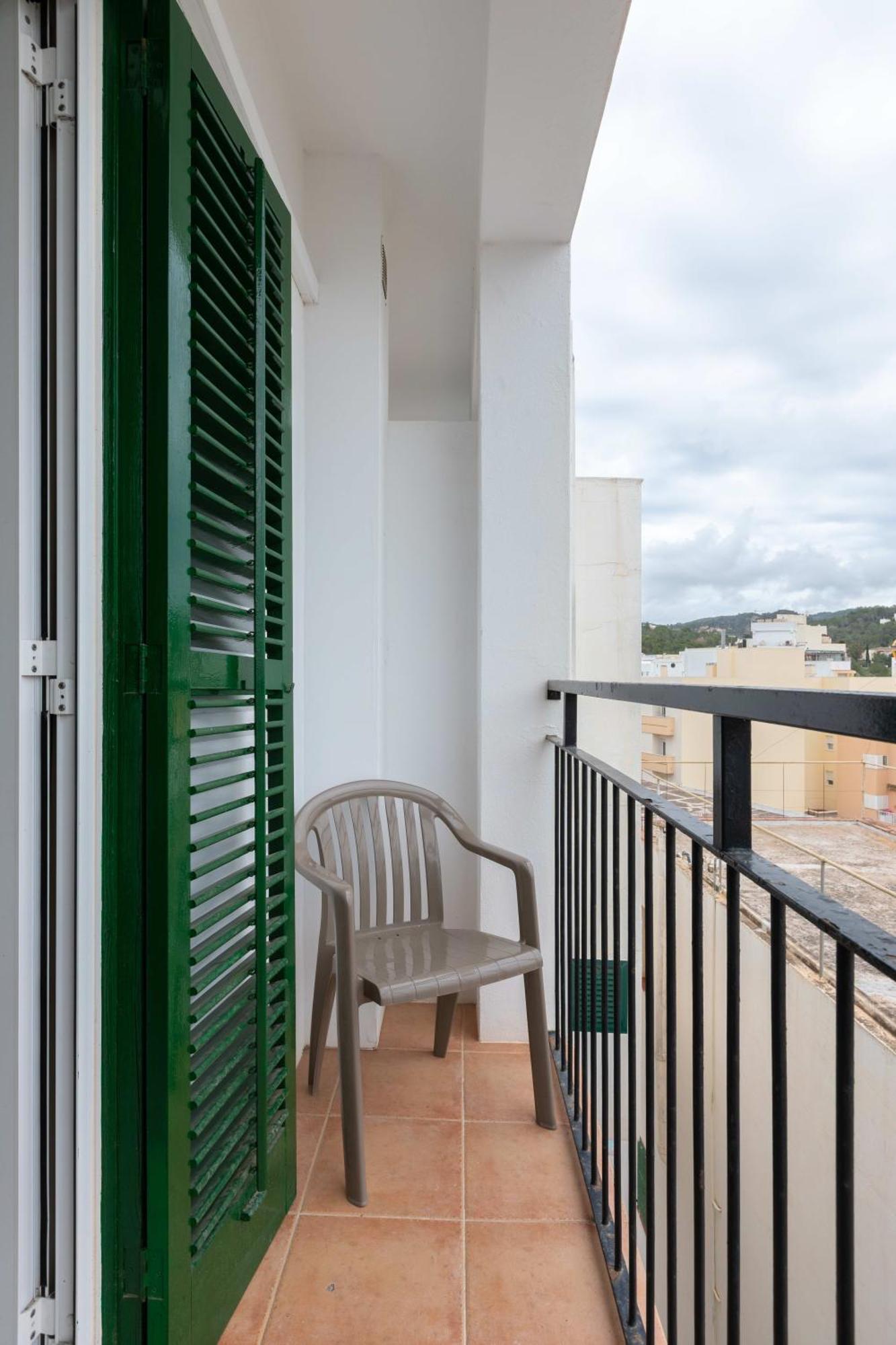 Hostal Mari San Antonio  Exteriér fotografie