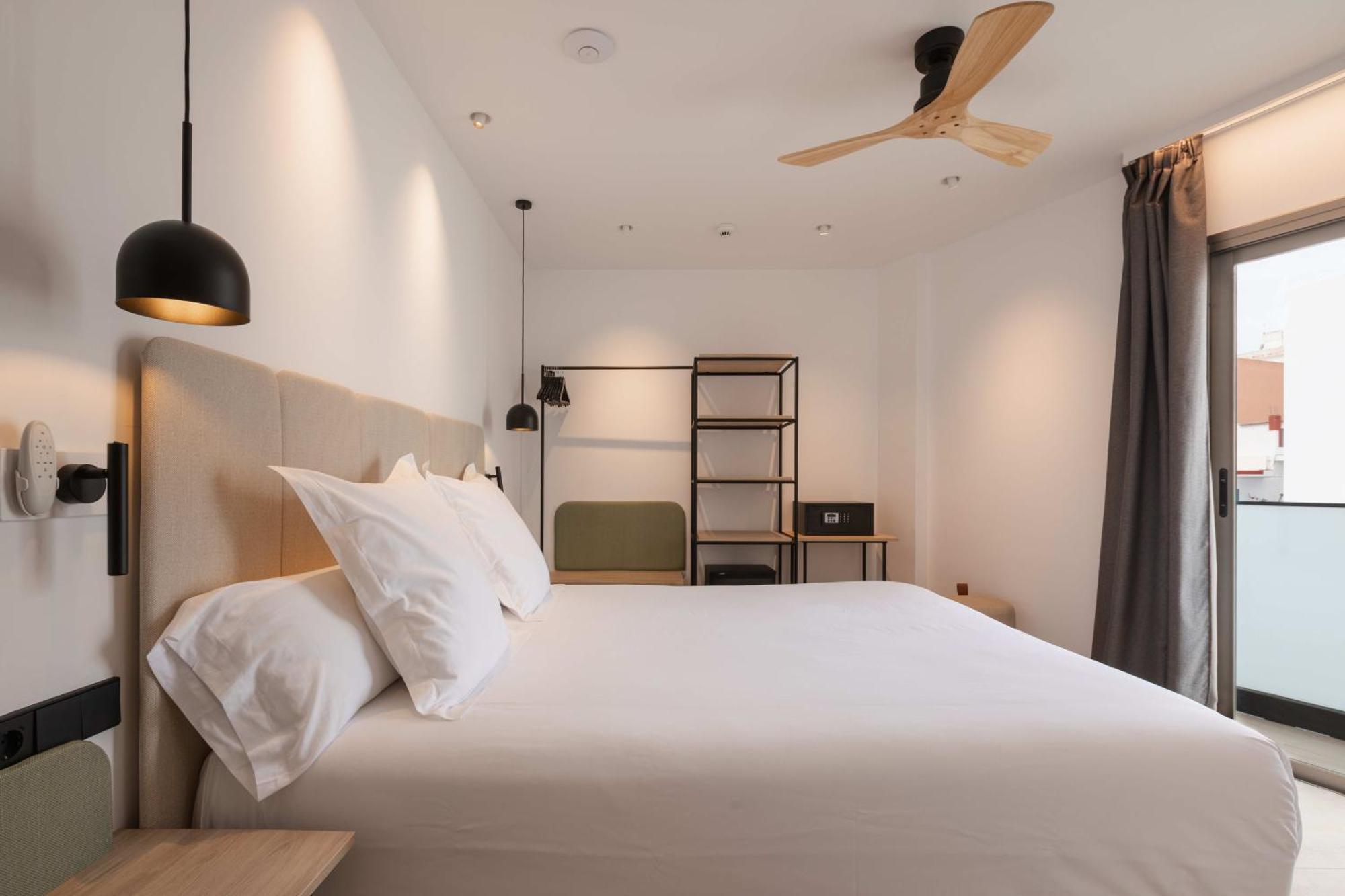 Hostal Mari San Antonio  Exteriér fotografie