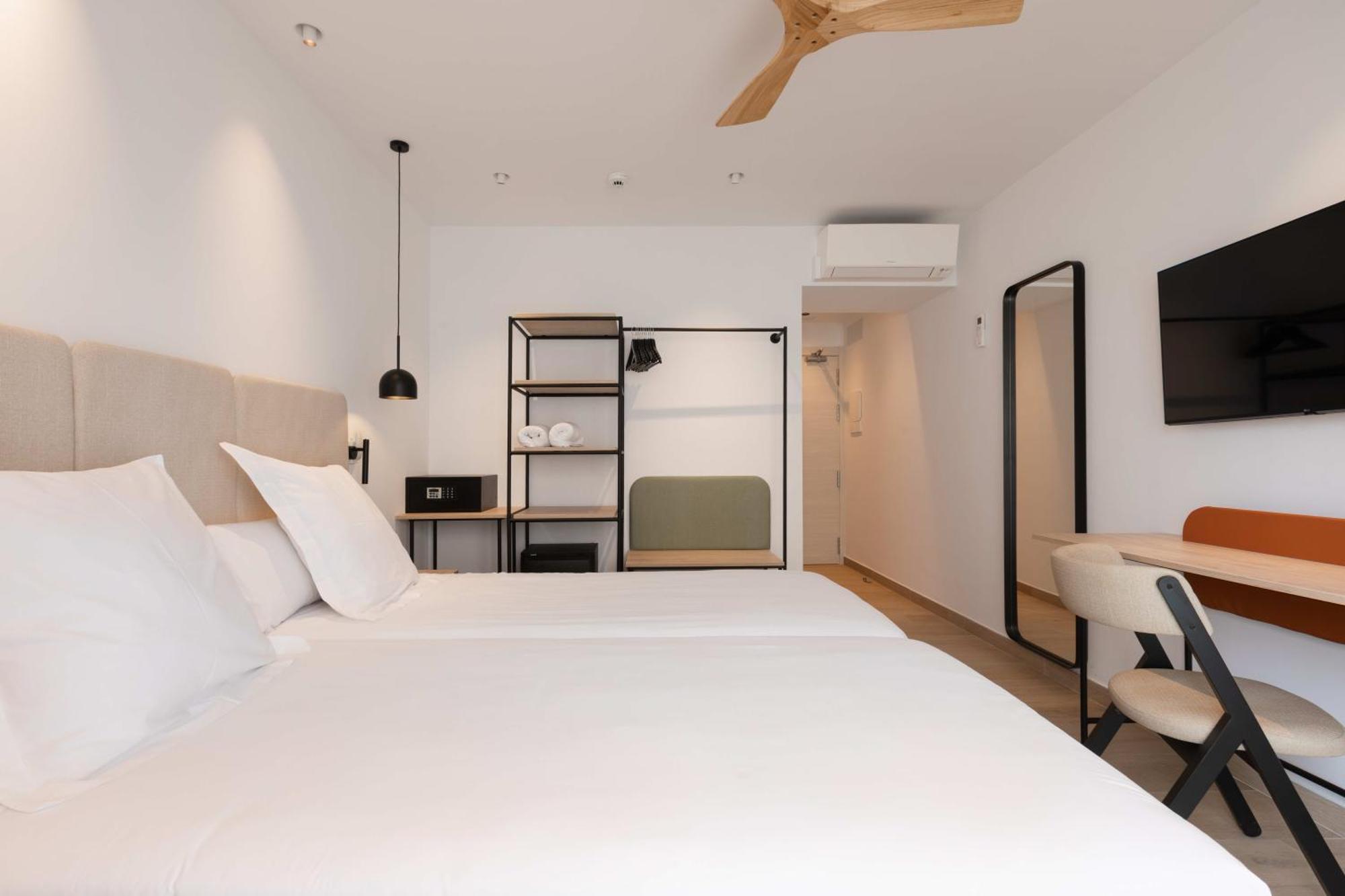 Hostal Mari San Antonio  Exteriér fotografie